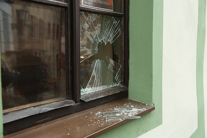 A2B Glass are able to board up broken windows while they are being repaired in Sandhurst.